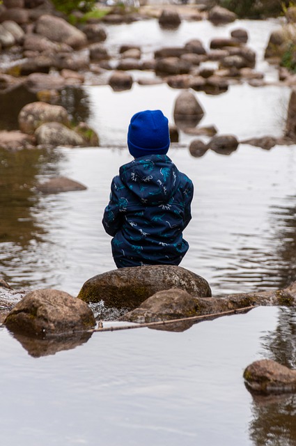 mindfulness for kids outdoors